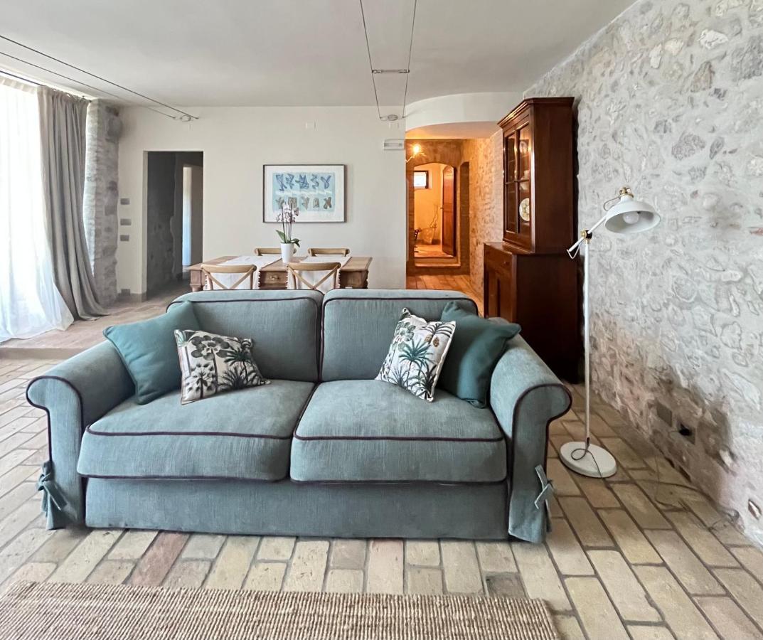 Le Mansarine Charme B&B Castellaro  Buitenkant foto