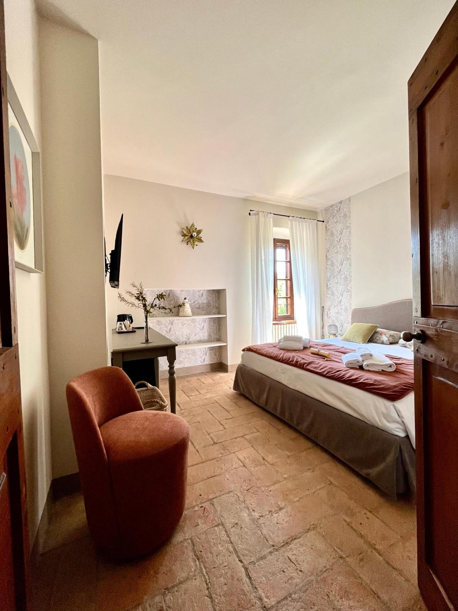 Le Mansarine Charme B&B Castellaro  Buitenkant foto