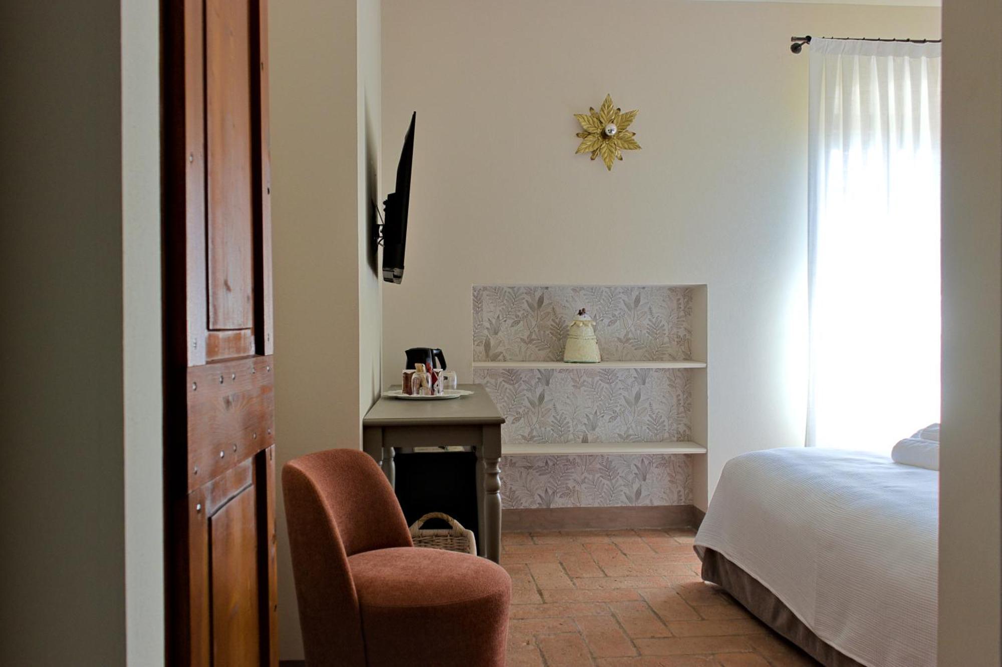 Le Mansarine Charme B&B Castellaro  Buitenkant foto